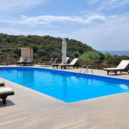 מית'ימנה Molivos Castle Apartments מראה חיצוני תמונה