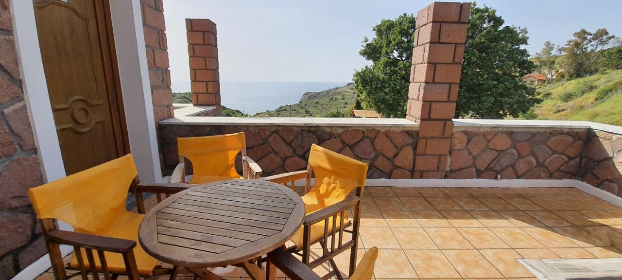 מית'ימנה Molivos Castle Apartments מראה חיצוני תמונה
